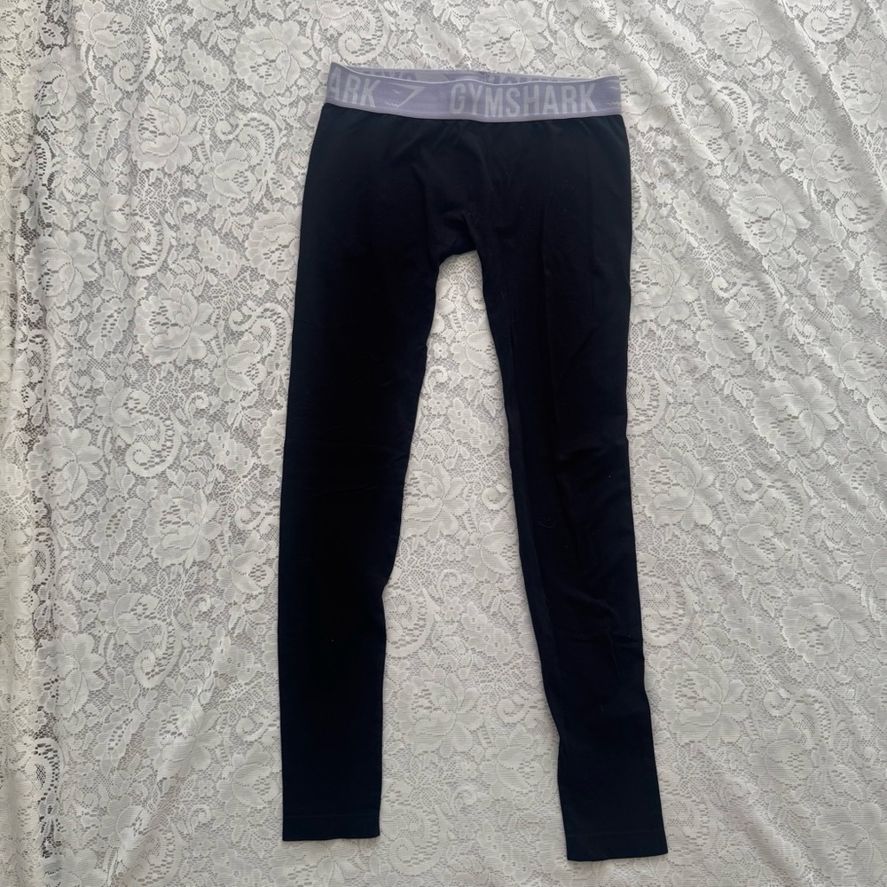 Gymshark Flex Black Leggings Cropped Size Small With Waist Grip And Logo